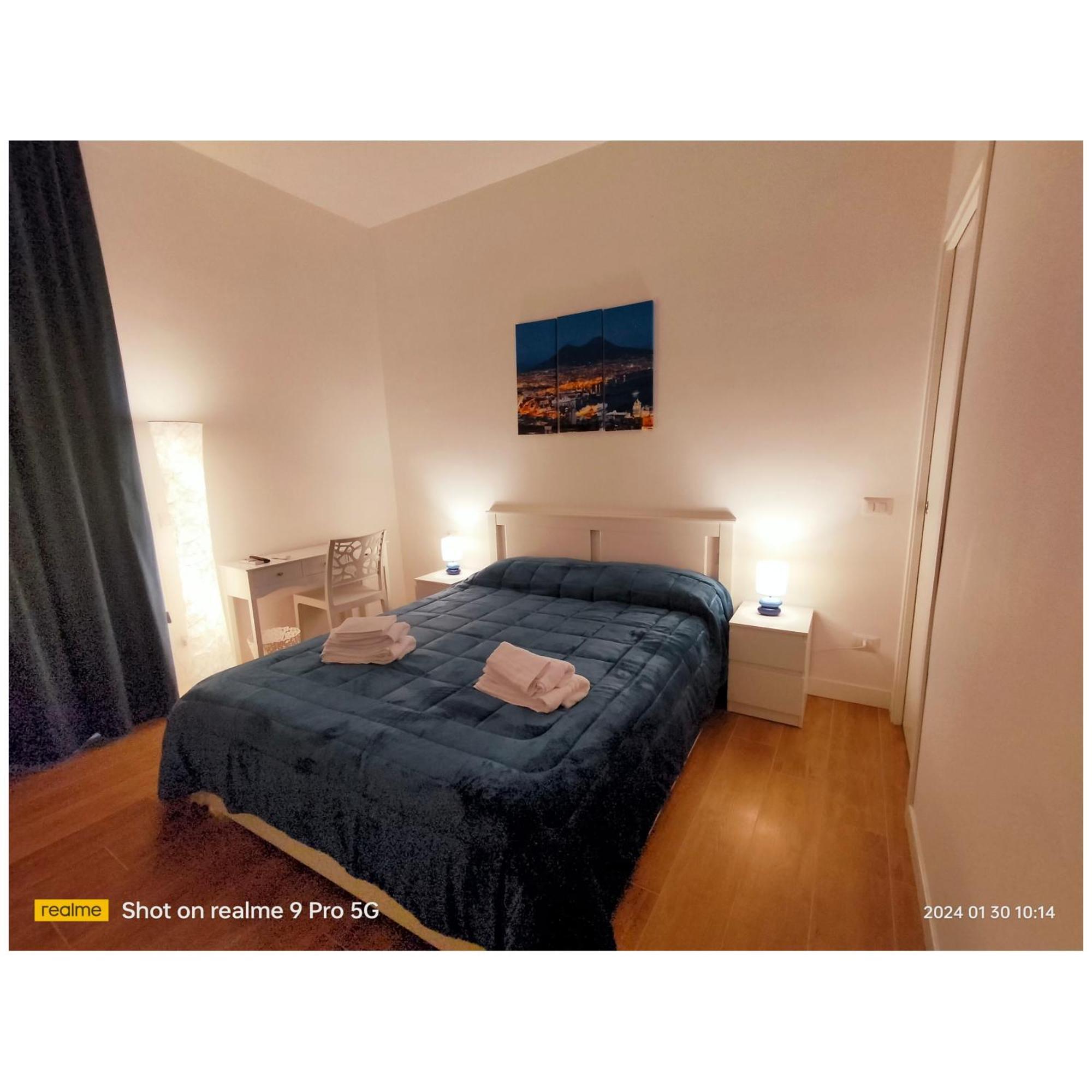 Bed and Breakfast Le Follie Parthenopee à Naples Extérieur photo